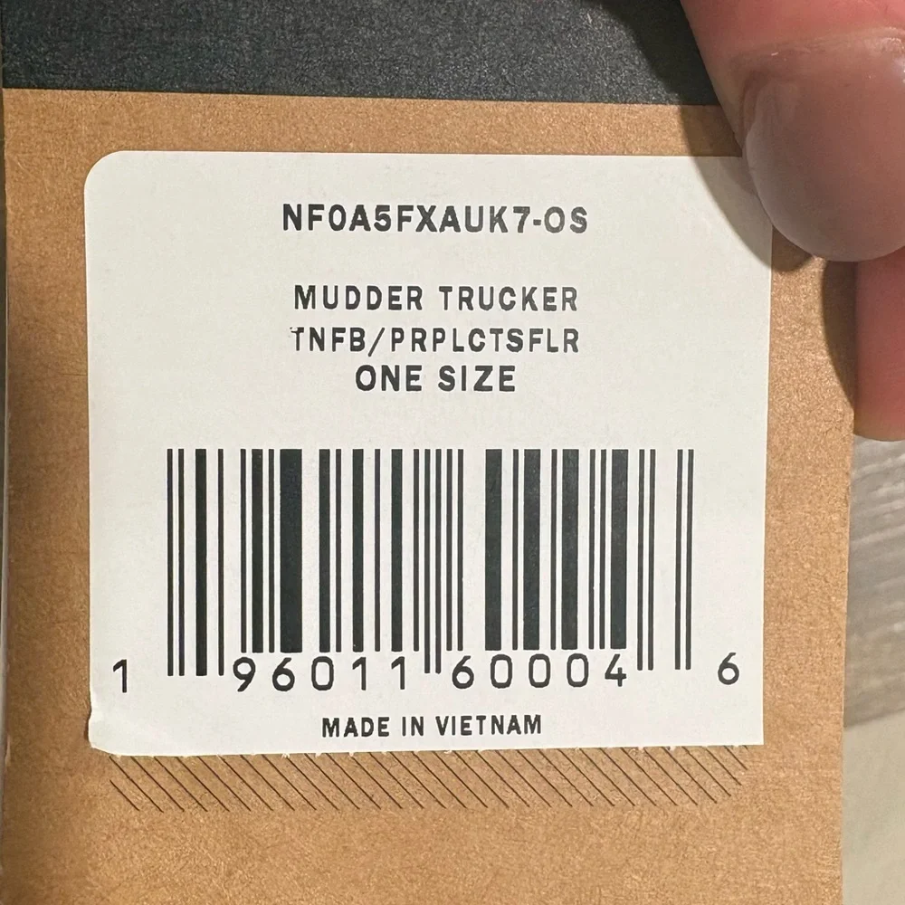 NEW adult North Face Cap - Picture 3 of 3